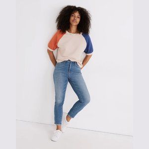 Madewell Petite Stovepipe Jeans in Ditmas Wash